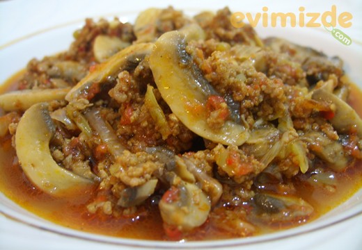 Kıymalı Mantar Sote